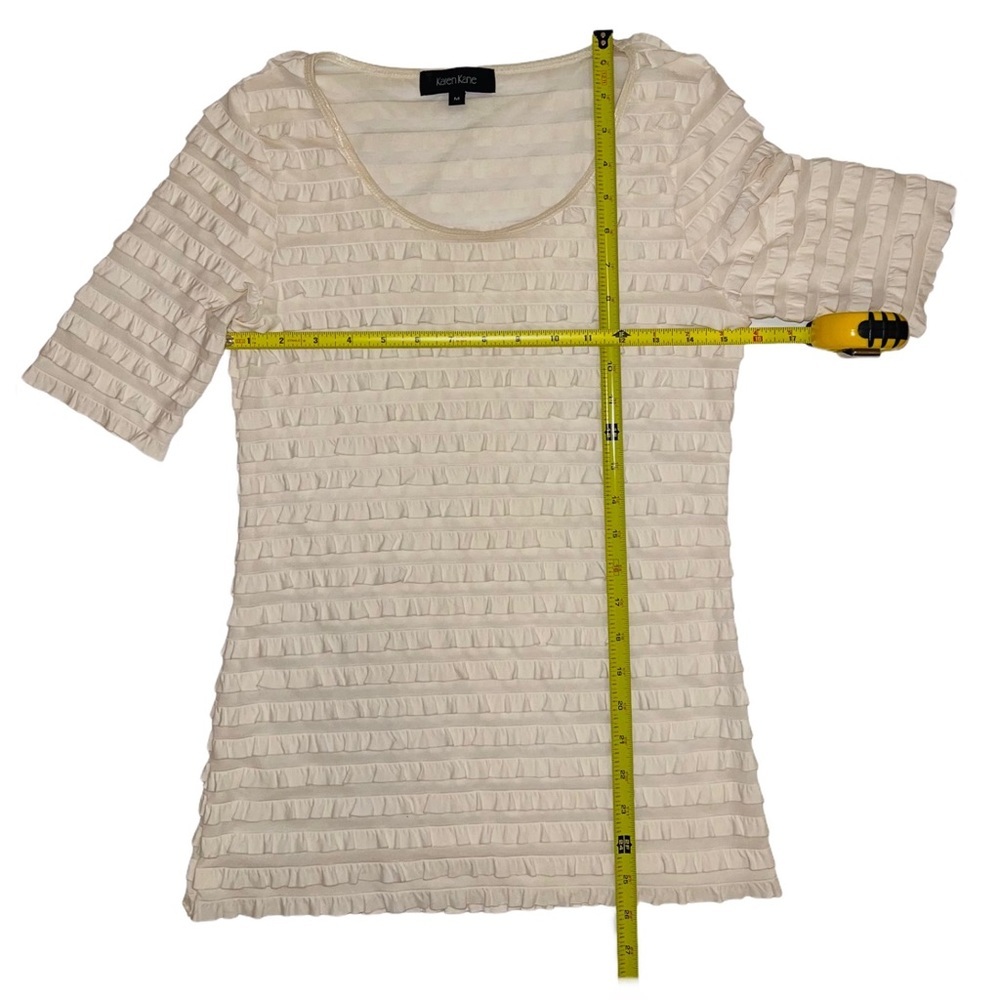 Karen Kane Ivory Ruffle Short Sleeve Blouse Size M - Picture 3 of 4